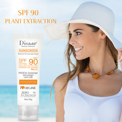 Dissar sunscreen brightens skin tone